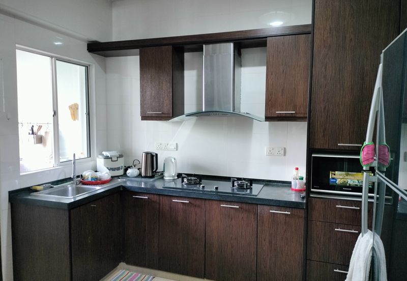 Bungaraya Kondominium, Saujana Subang