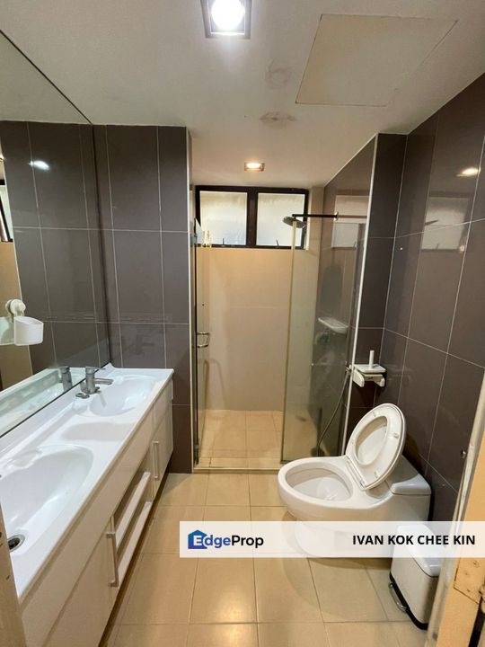 Value Buy Unit With 2 Carpark Lot, Selangor, Tropicana