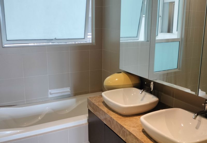 Amaya Saujana, Saujana Subang