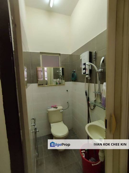 Well Maintained & Strategic Prime Location @ Petaling Jaya, Selangor, Petaling Jaya