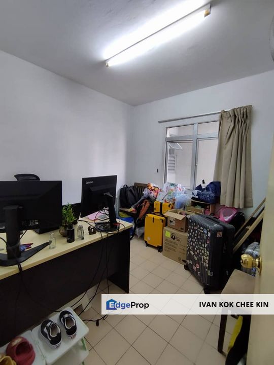 Facing Quiet View, Selangor, Damansara Perdana