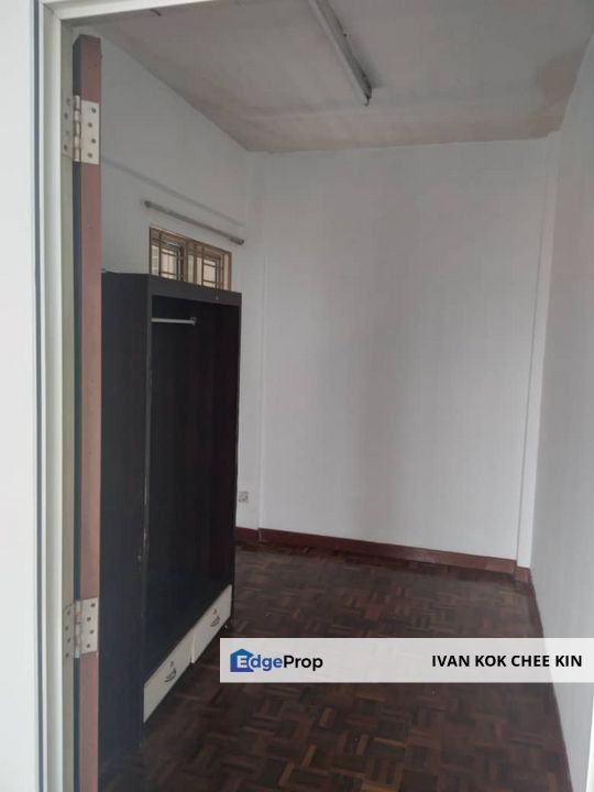 Value Buy Unit With 2 Carpark Lot, Selangor, Petaling Jaya