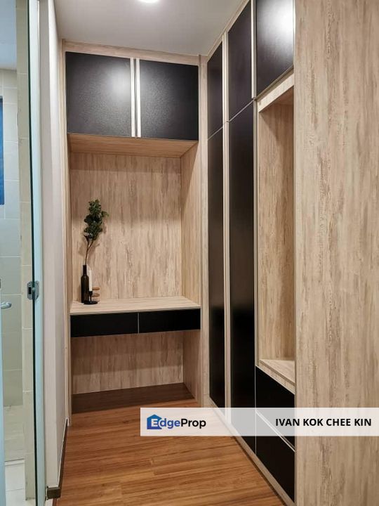 Value Buy Unit With Big Balcony, Selangor, Ara Damansara