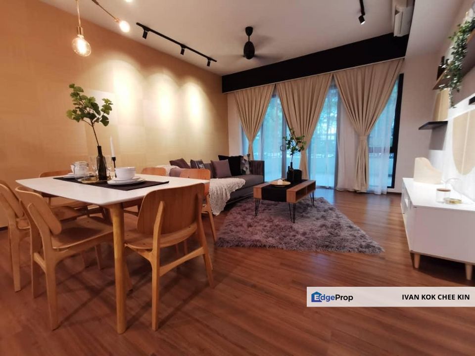 Value Buy Unit With Big Balcony, Selangor, Ara Damansara