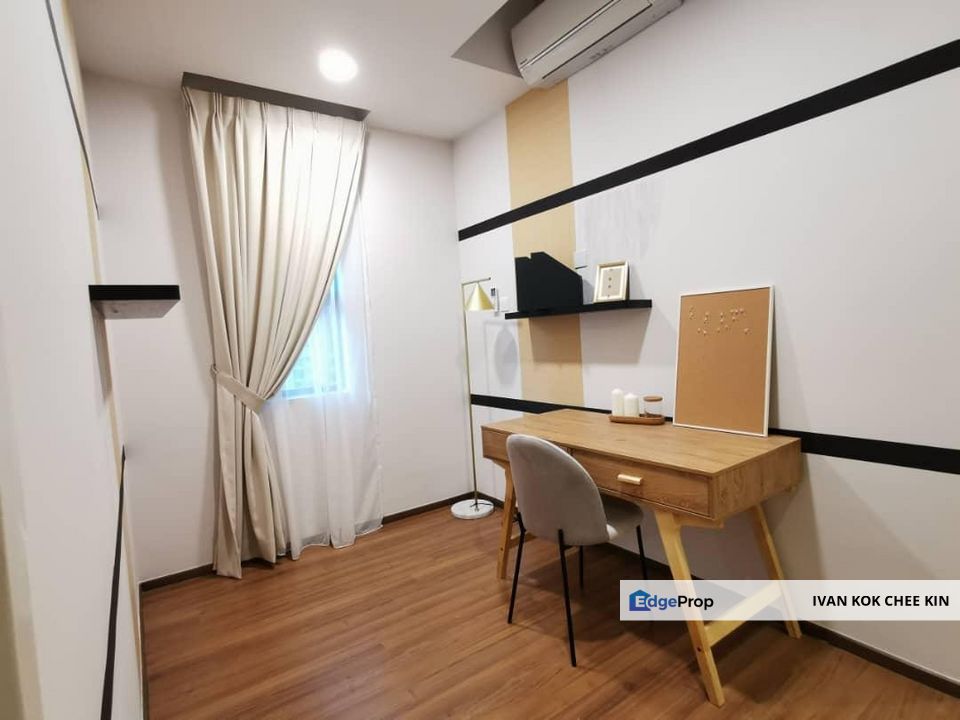 Value Buy Unit With Big Balcony, Selangor, Ara Damansara