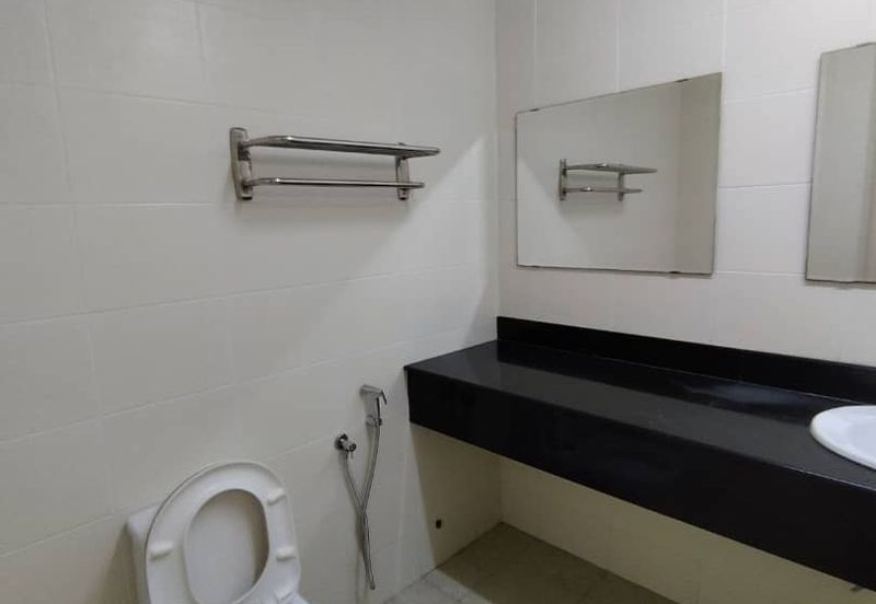 Li Villas Condominium