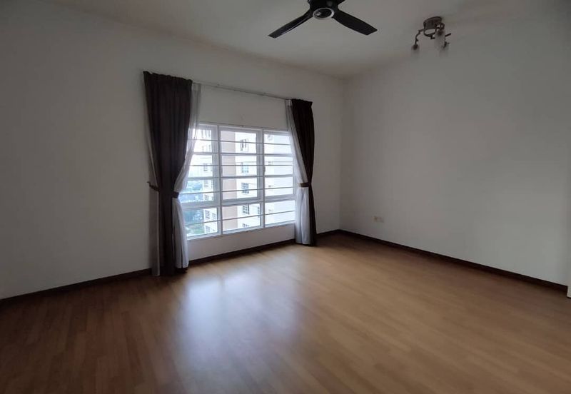 Li Villas Condominium