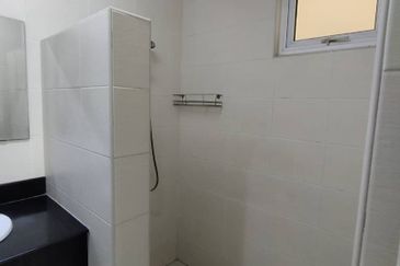 Li Villas Condominium