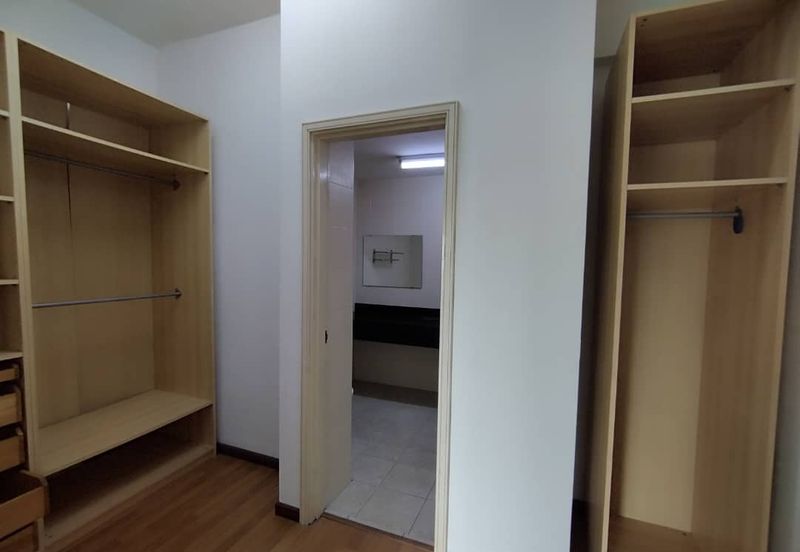 Li Villas Condominium