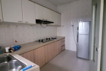 Mutiara Oriental Condominium