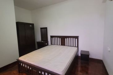 Mutiara Oriental Condominium