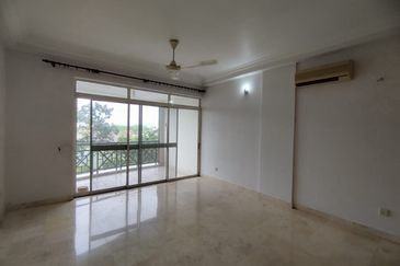 Bungaraya Kondominium, Saujana Subang