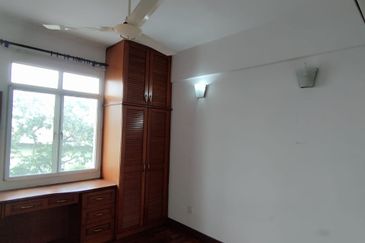 Bungaraya Kondominium, Saujana Subang