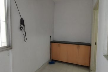 Bungaraya Kondominium, Saujana Subang