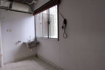 Bungaraya Kondominium, Saujana Subang