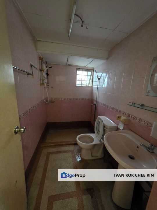 Value Buy Unit, Selangor, Petaling Jaya