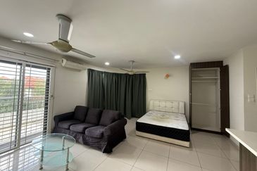 Maisson @ Platinum Apartment