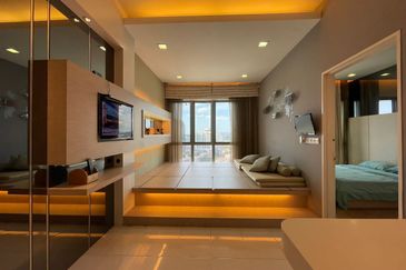 Tropicana City Tropics