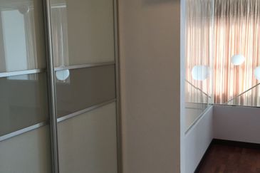 Tropicana City Tropics