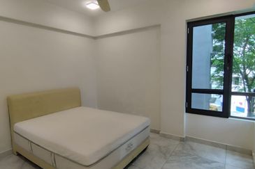 Ara Hill Condominium