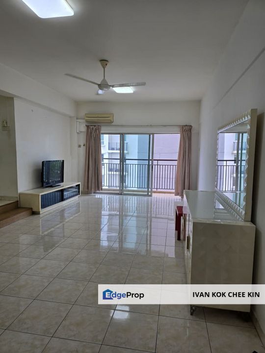 Walking Distance To Paradigm Mall & LRT Station, Selangor, Kelana Jaya