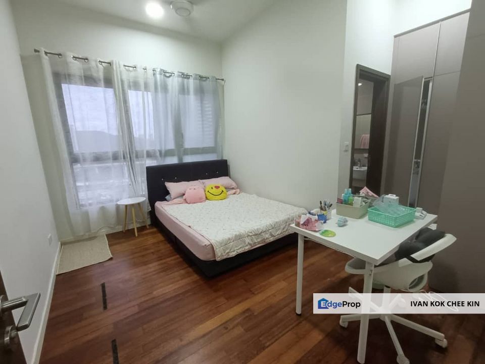 Well Maintained Unit, Selangor, Petaling Jaya