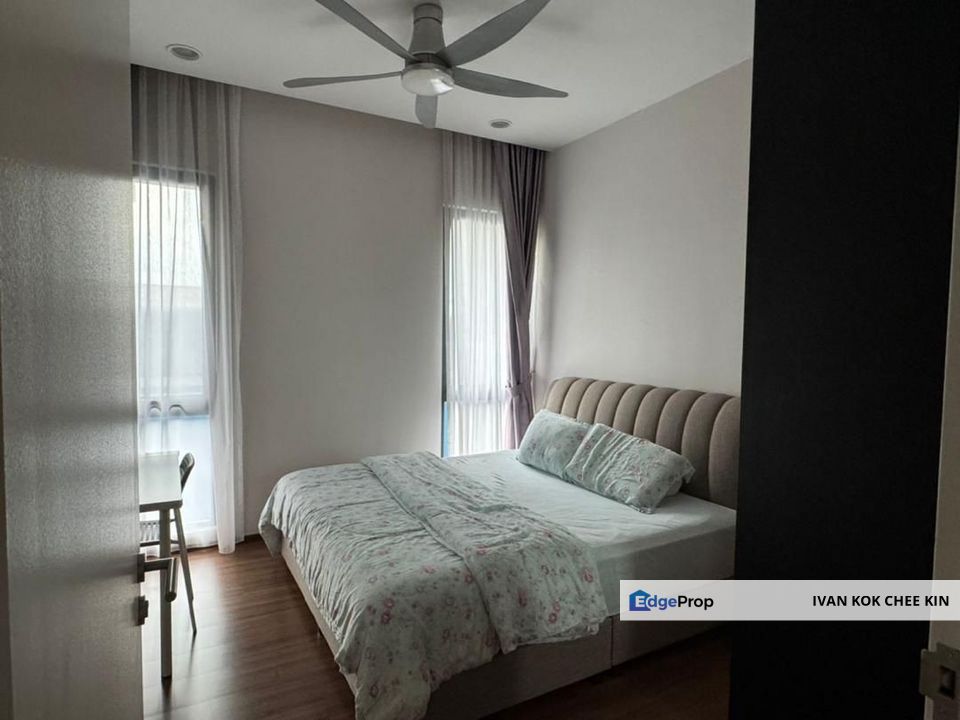 Link Bridge To Citta Mall, Selangor, Ara Damansara