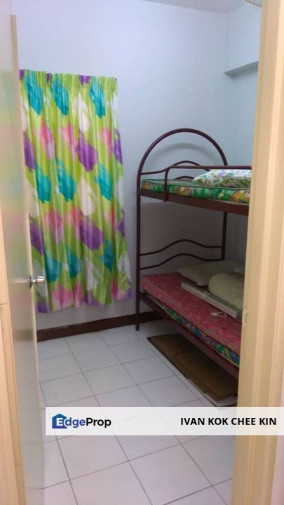 Walking Distance To LRT Station, Selangor, Ara Damansara