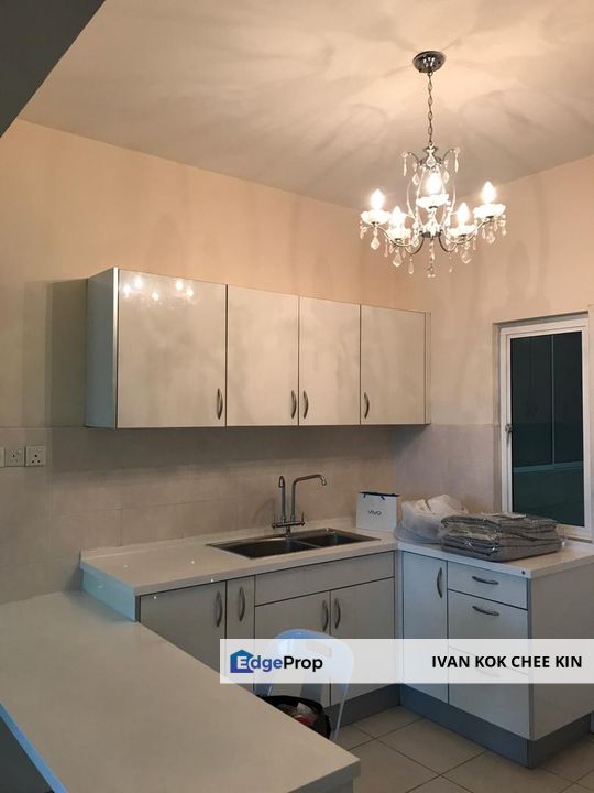 Walking Distance To MRT Station, Selangor, Kota Damansara