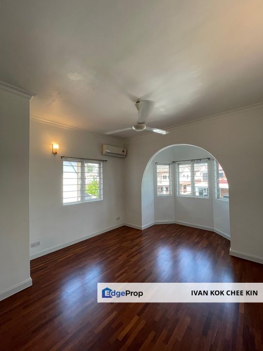 Gated Guarded Freehold Renovated Intermediate House, Selangor, USJ