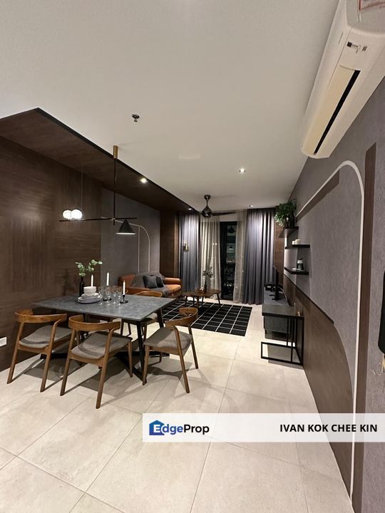 Well Maintained Golf View Unit, Selangor, Tropicana