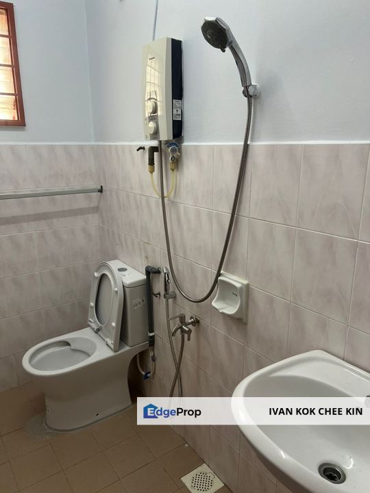 Well Maintained Single Storey House, Selangor, Petaling Jaya
