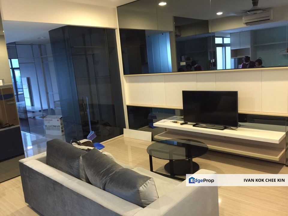 Limited Available Unit With Walking Distance To Lrt Station, Selangor, Ara Damansara