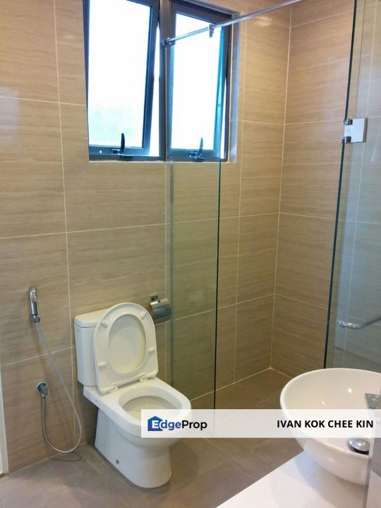 Walking Distance To Lrt Station , Selangor, Ara Damansara