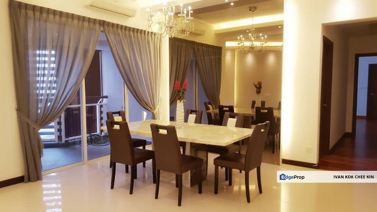 Limited Big Size Unit, Selangor, Bandar Utama