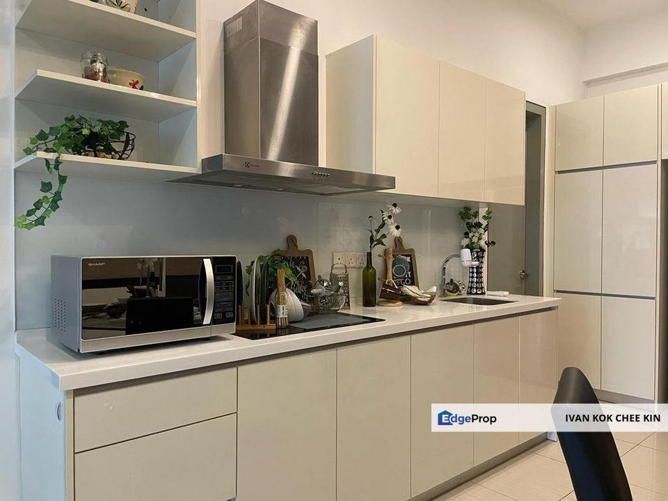 Walking Distance To Lotus, Ikea & The Curve, Selangor, Mutiara Damansara