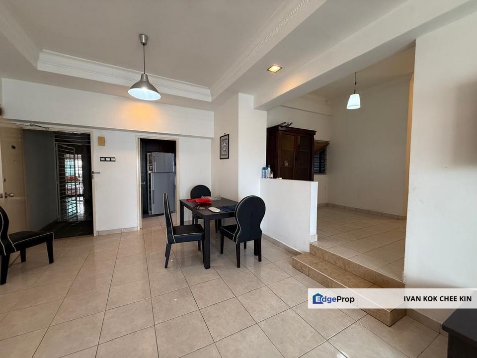 Well Renovated & Walking Distance To Lrt Station, Selangor, Kelana Jaya