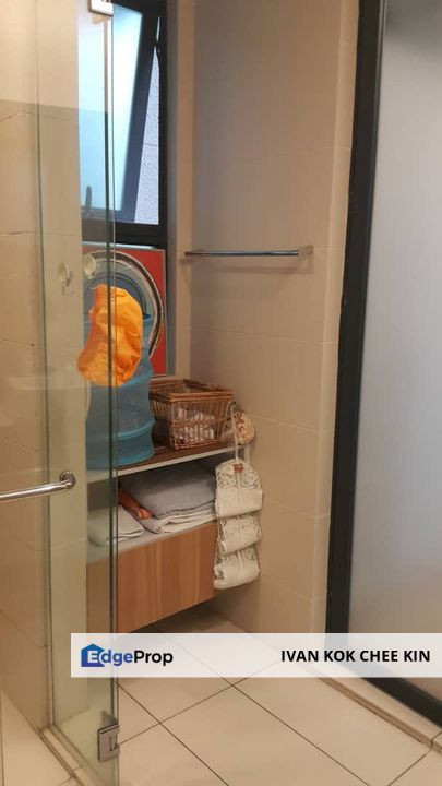 Balcony Type Unit & Link Bridge To Citta Mall, Selangor, Ara Damansara