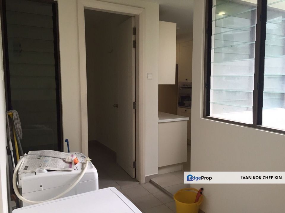 Limited Unit With Big Balcony, Selangor, Ara Damansara