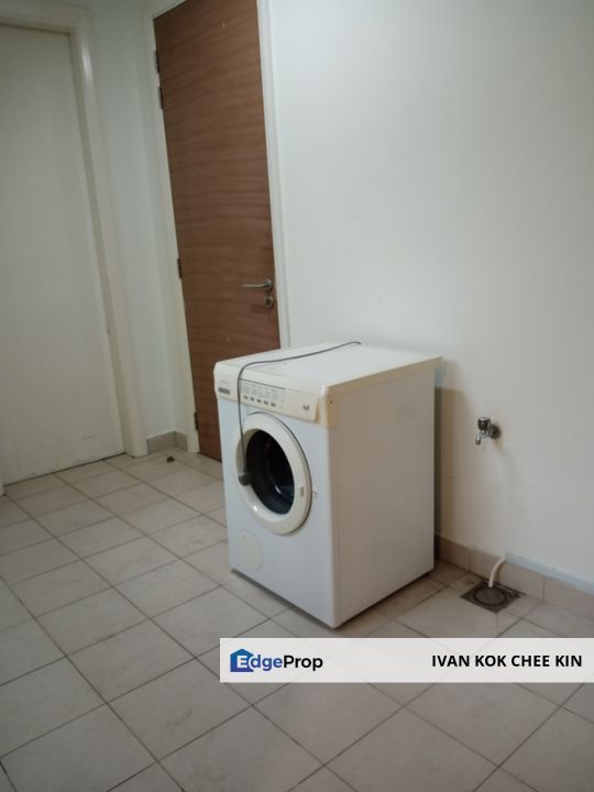 Limited Unit With Big Balcony, Selangor, Ara Damansara