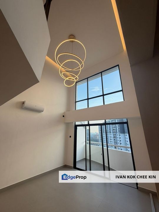 Tastefully Renovated & Walking Distance To LRT Station, Selangor, Ara Damansara