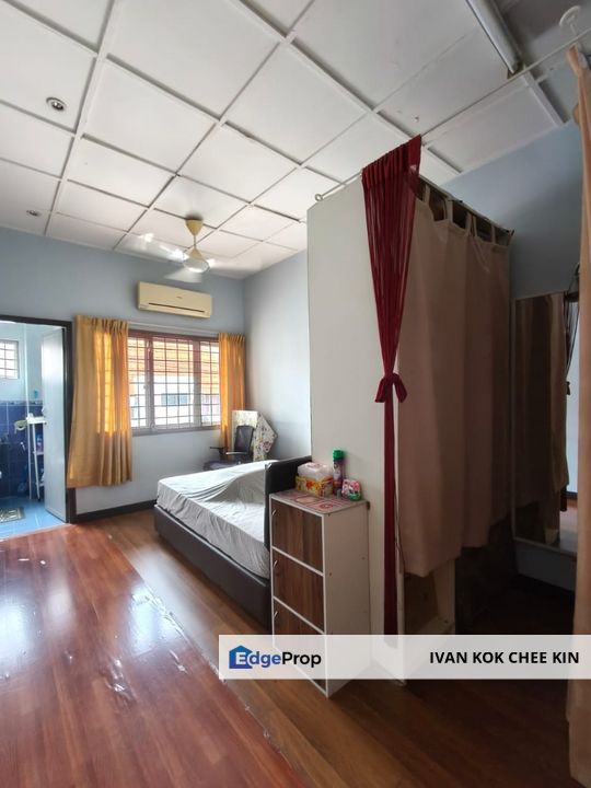 Well Maintained & Walking Distance To LRT Station, Selangor, Subang Jaya