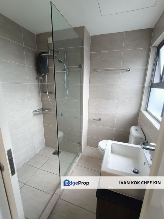 Well Maintained & Walking Distance To LRT Station, Selangor, Ara Damansara