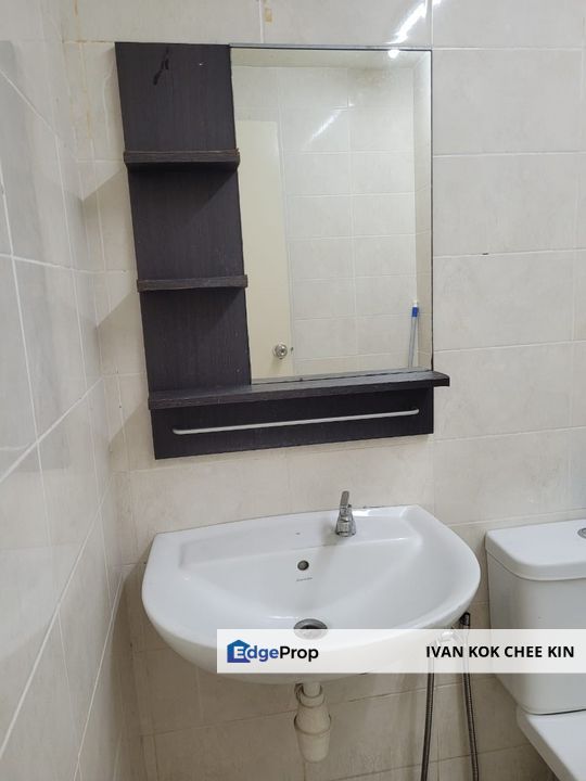 Value Buy Unit, Selangor, Petaling Jaya