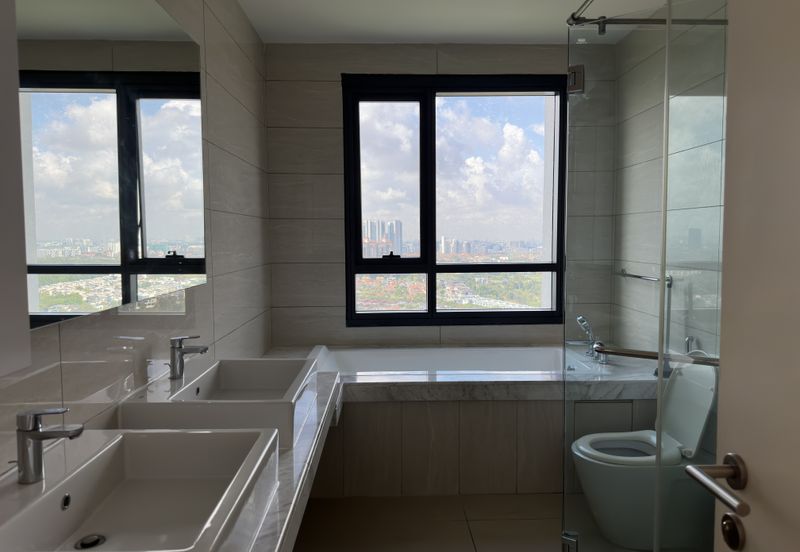 Dianthus @ Tropicana Gardens