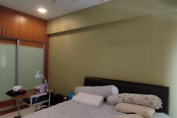 Sterling Condominium