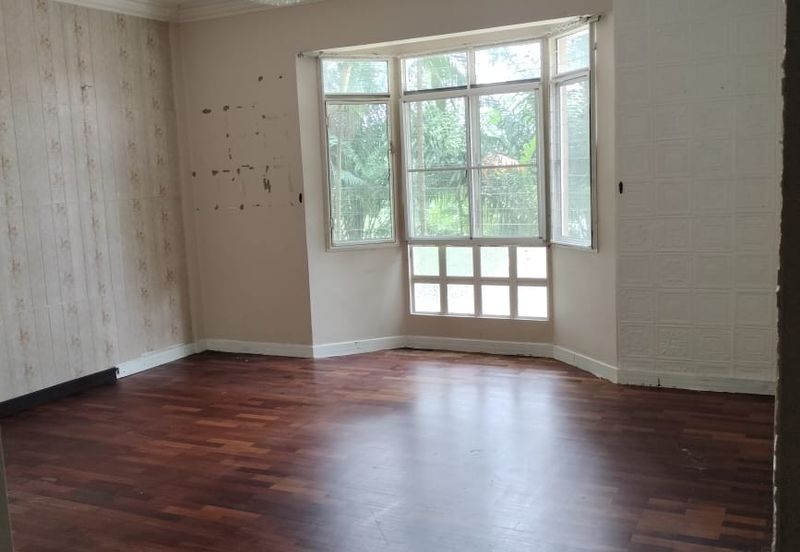 Bungaraya Kondominium, Saujana Subang