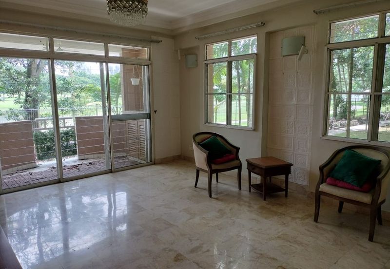 Bungaraya Kondominium, Saujana Subang