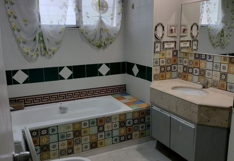 Bungaraya Kondominium, Saujana Subang