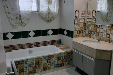 Bungaraya Kondominium, Saujana Subang